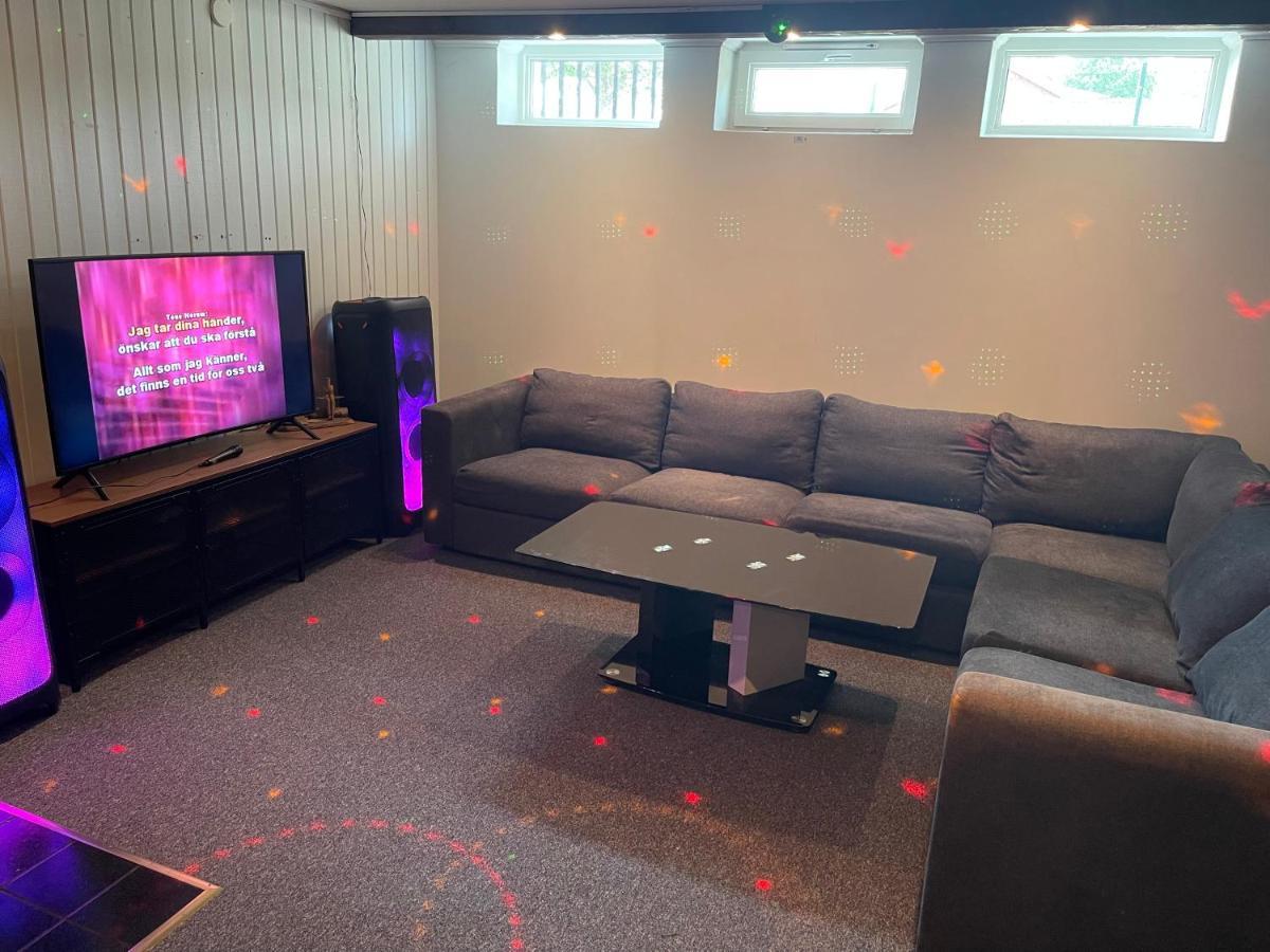 "Klippstigen" Villa For 10 Persons With Massage Chair, Sauna And Billiard Table フルツフレード エクステリア 写真