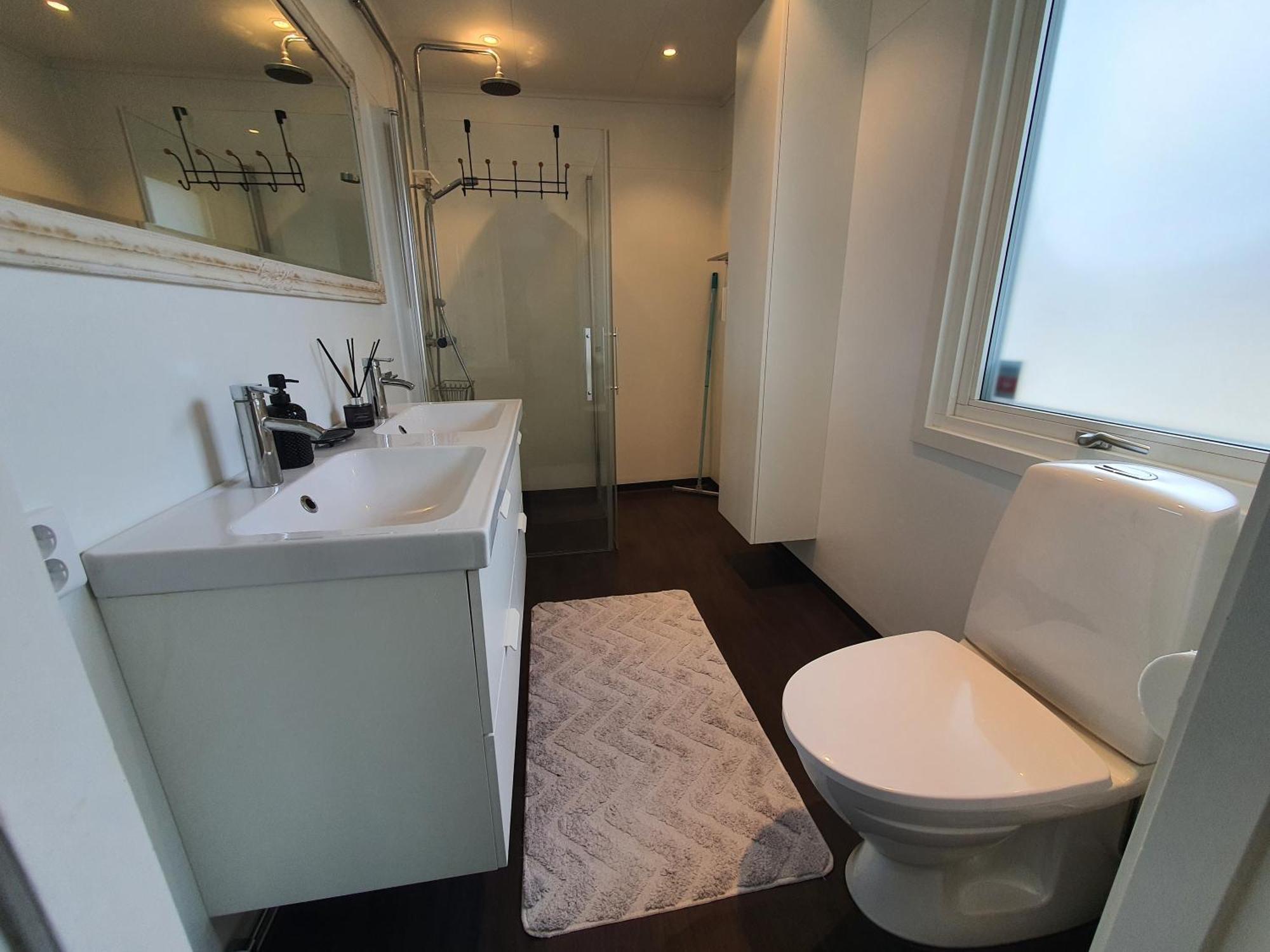 "Klippstigen" Villa For 10 Persons With Massage Chair, Sauna And Billiard Table フルツフレード 部屋 写真